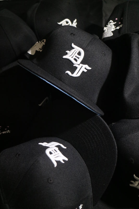 DREAMS DON'T DIE HAT BLACK